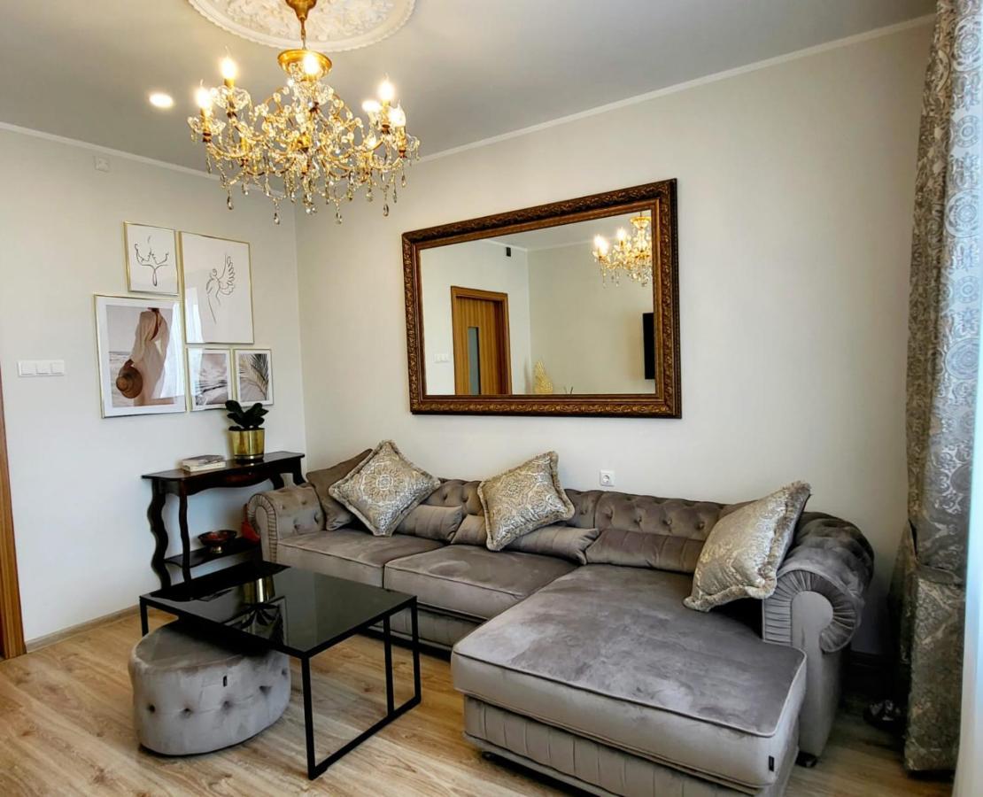 E. D. Angel Wing Apartment Шяуляй Экстерьер фото