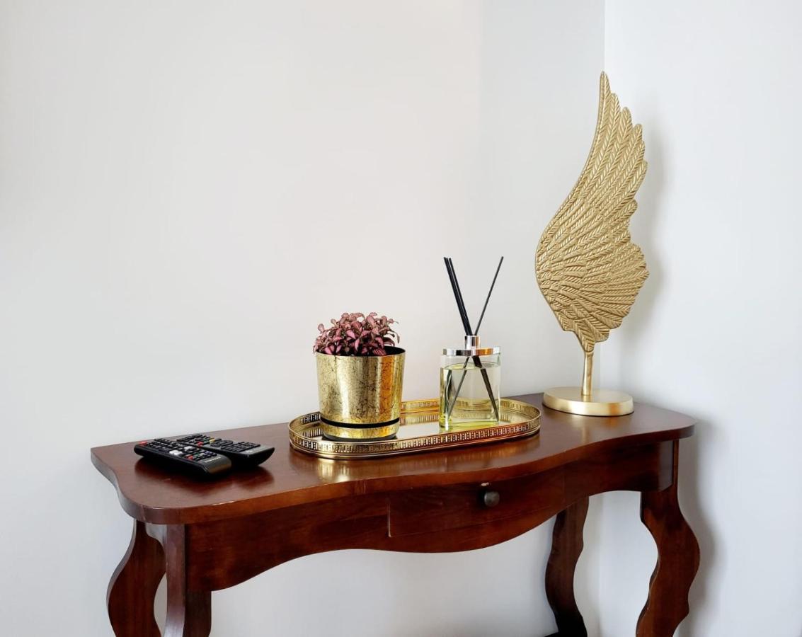 E. D. Angel Wing Apartment Шяуляй Экстерьер фото